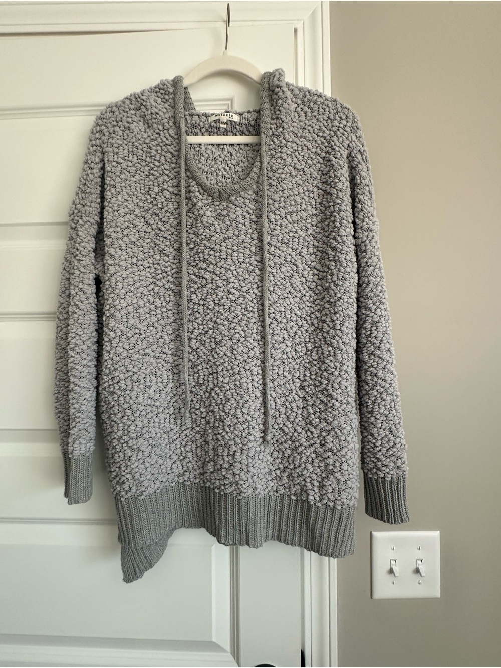 Miracle Popcorn Knit Hooded Sweater - Light Gray